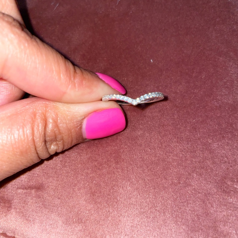 Pandora ring sz 6